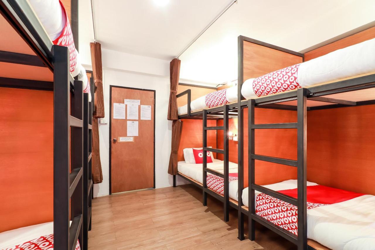 Oyo 489 Yak Hotel 2*